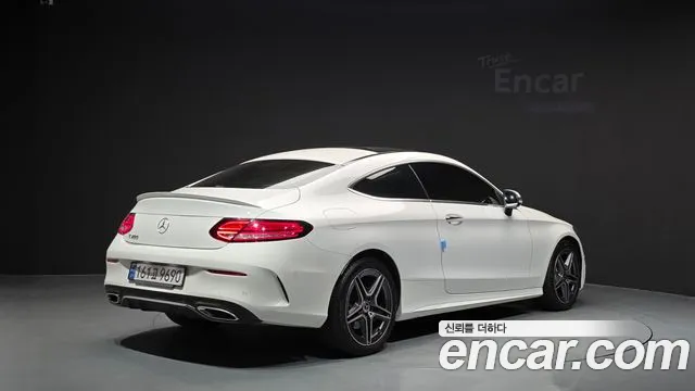 Mercedes-Benz C-Класс 2022 thumb 2