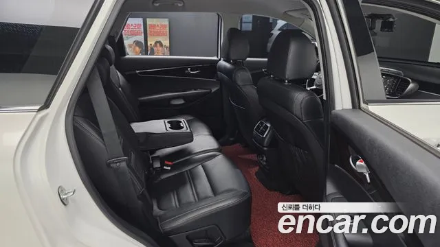 Kia Sorento 2017 thumb 11