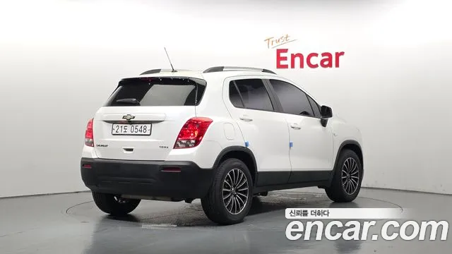 Chevrolet Tracker 2016 thumb 2