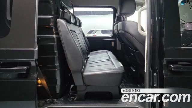 Hyundai Staria 2022 thumb 12