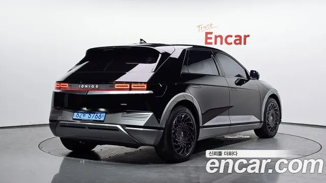 Hyundai IONIQ 5 2022 thumb 2