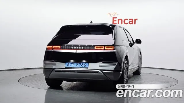 Hyundai IONIQ 5 2022 thumb 4