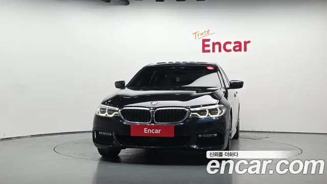 BMW 5 серии 2018 thumb 3
