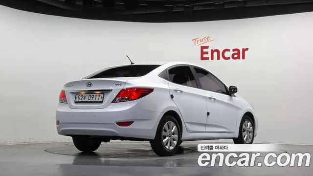 Hyundai Accent 2015 thumb 2