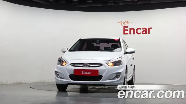 Hyundai Accent 2015 thumb 3