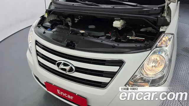 Hyundai Starex 2017 thumb 6