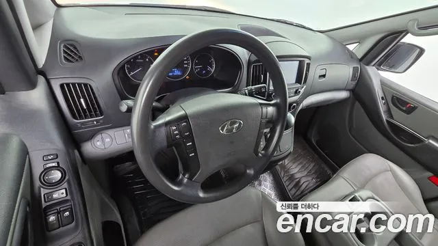 Hyundai Starex 2017 thumb 7