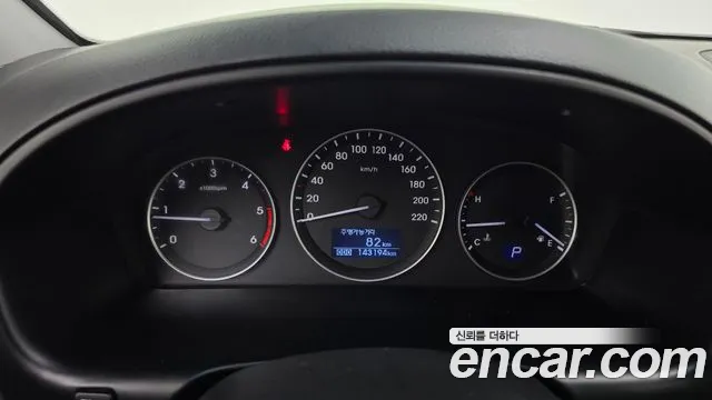 Hyundai Starex 2017 thumb 8