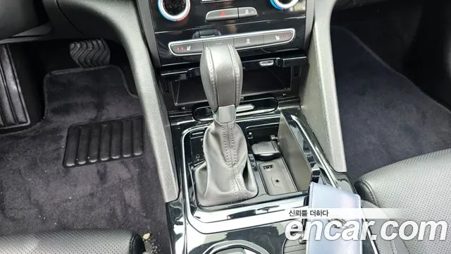 Renault Megane 2018 thumb 9