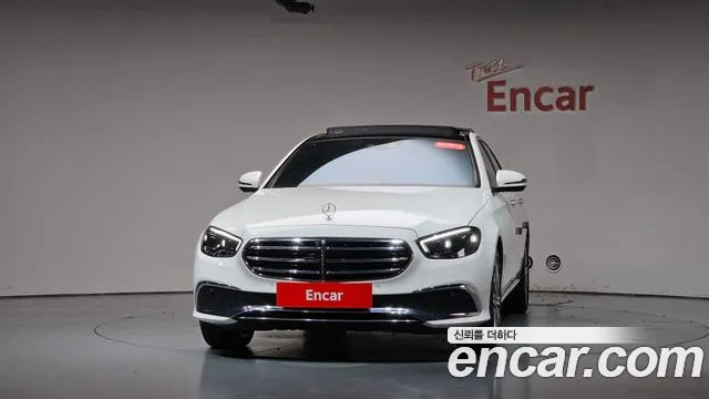 Mercedes-Benz E-Класс 2022 thumb 2