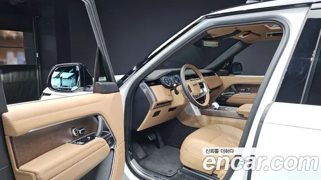 Land Rover Range Rover 2023 thumb 9