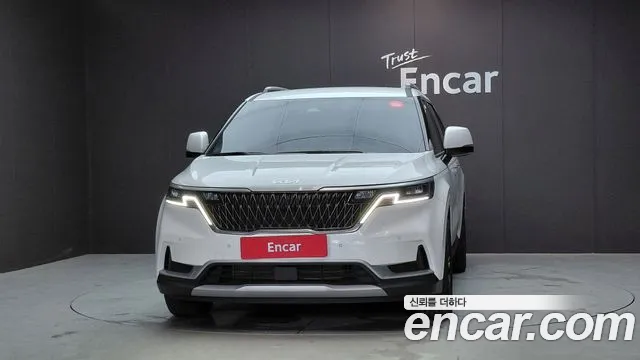 Kia Carnival 2022 thumb 3