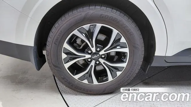 Kia Carnival 2022 thumb 5