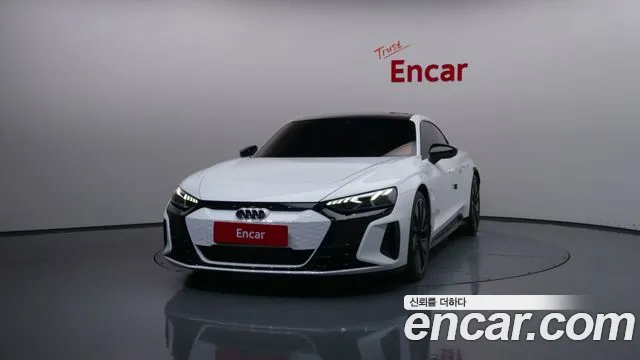 Audi e-tron GT 2023 thumb 3