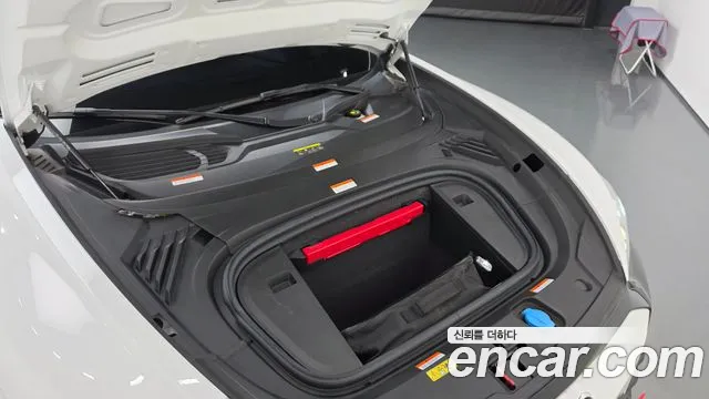 Audi e-tron GT 2023 thumb 6