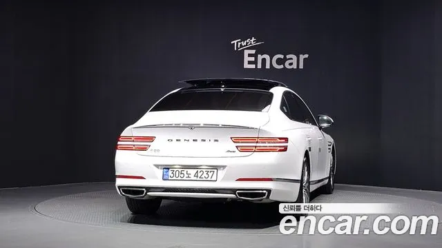 Genesis G80 2022 thumb 4