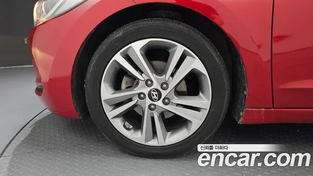 Hyundai Avante 2017 thumb 5