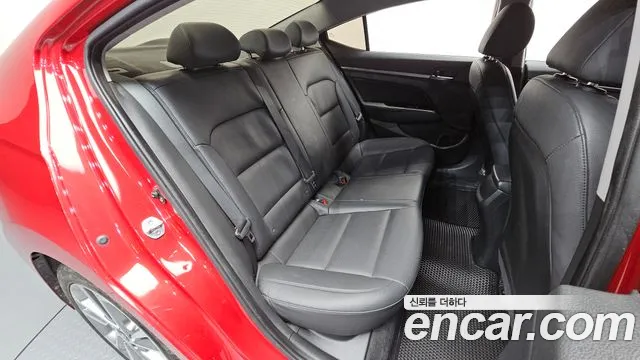 Hyundai Avante 2017 thumb 11
