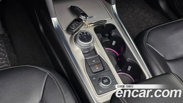 Ford Explorer 2021 thumb 8