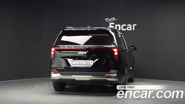 Kia Carnival 2025 thumb 4