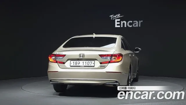 Honda Accord 2018 thumb 4