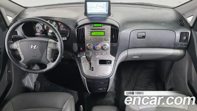 Hyundai Starex 2013 thumb 7
