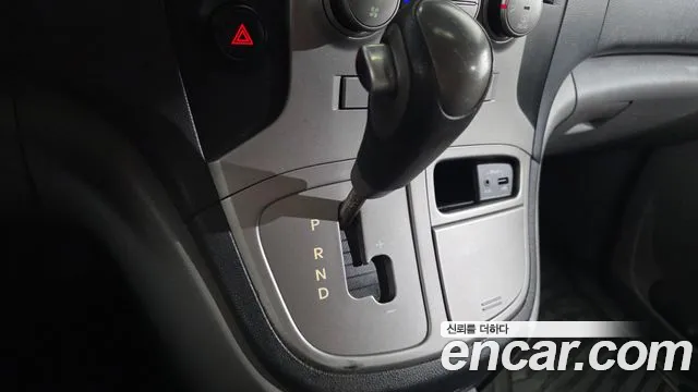 Hyundai Starex 2013 thumb 9