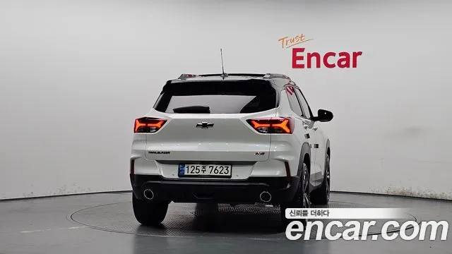Chevrolet TrailBlazer 2021 thumb 4