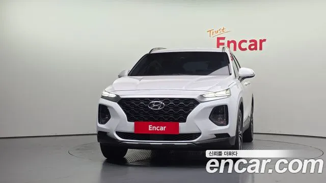 Hyundai Santa Fe 2018 thumb 3