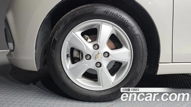 Chevrolet Spark 2015 thumb 5
