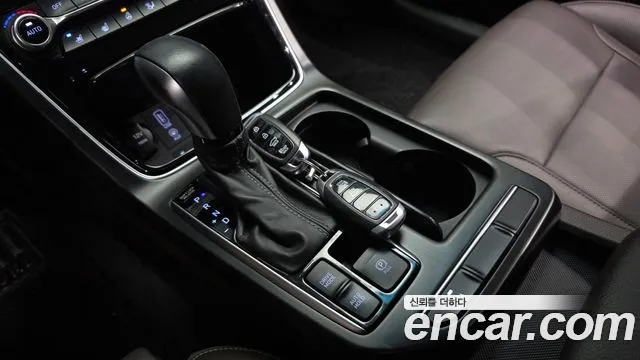 Hyundai Grandeur 2018 thumb 9