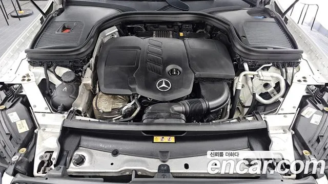 Mercedes-Benz GLC 2021 thumb 6