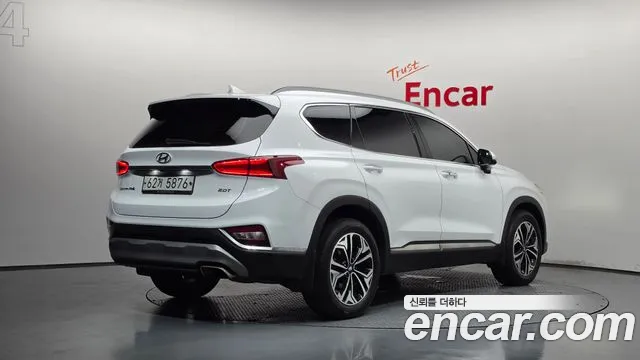 Hyundai Santa Fe 2019 thumb 2