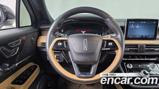 Lincoln Corsair 2022 thumb 12