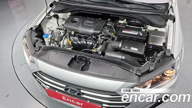 Hyundai Avante 2017 thumb 6
