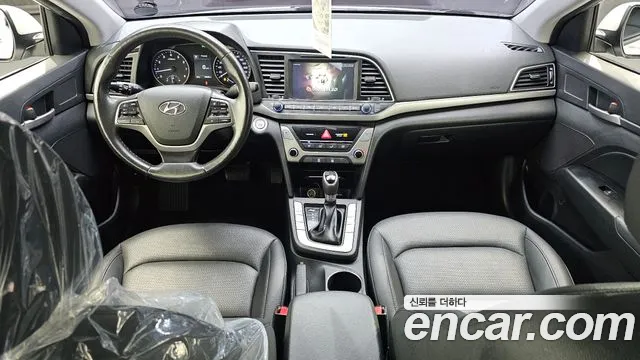 Hyundai Avante 2017 thumb 7