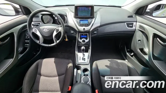 Hyundai Avante 2011 thumb 7