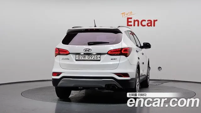 Hyundai Santa Fe 2016 thumb 3