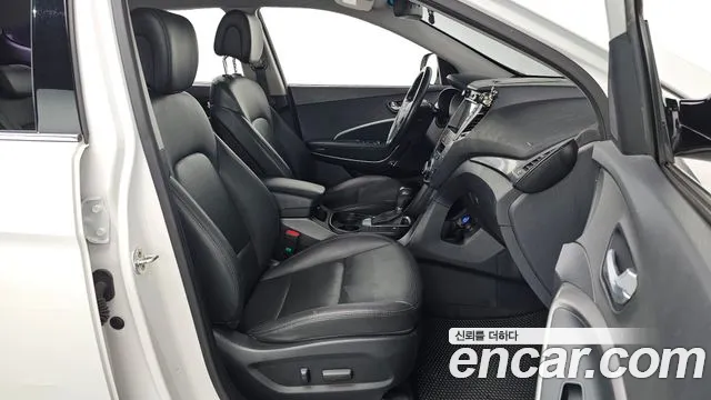 Hyundai Santa Fe 2016 thumb 10