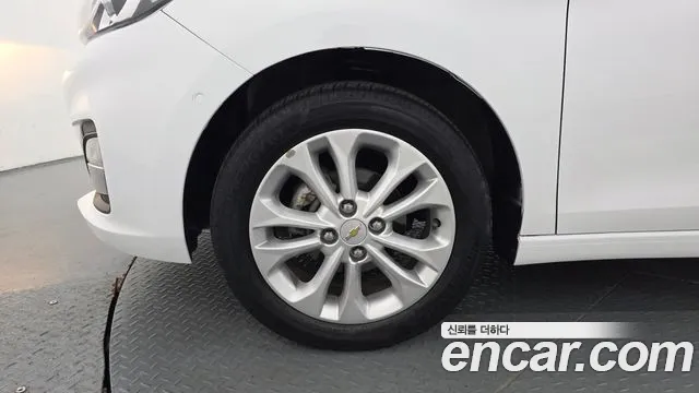 Chevrolet Spark 2020 thumb 5