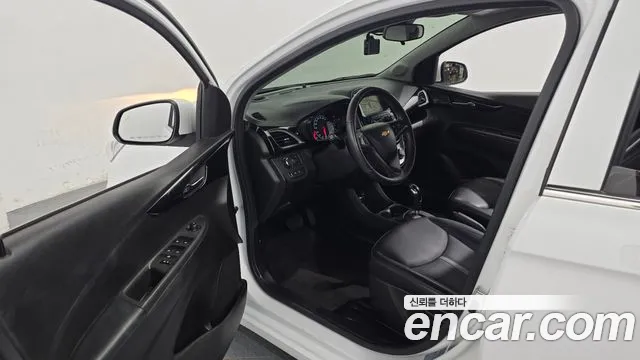 Chevrolet Spark 2020 thumb 10