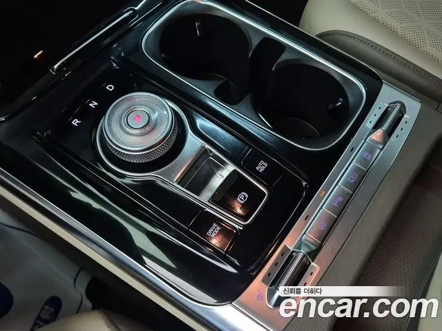 Kia Carnival 2022 thumb 8