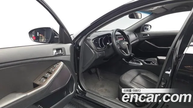 Kia K5 2011 thumb 10