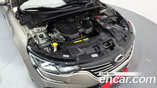 Renault Megane 2016 thumb 6