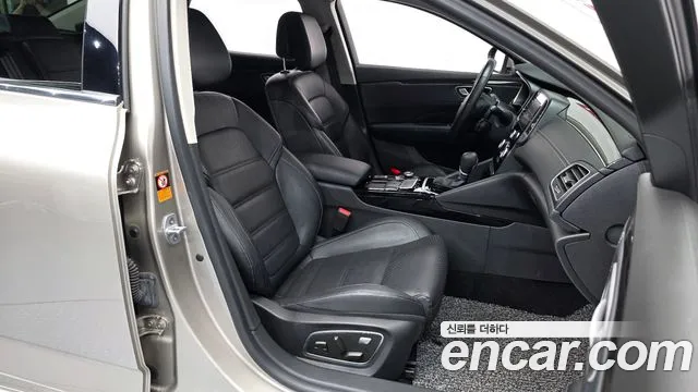 Renault Megane 2016 thumb 11