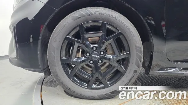 Kia Carnival 2019 thumb 5