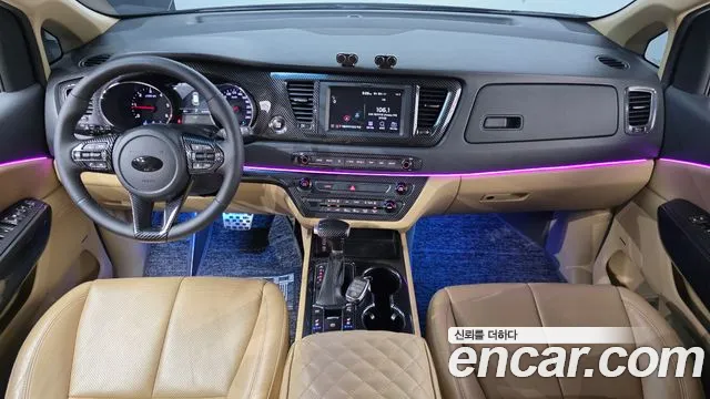 Kia Carnival 2019 thumb 7