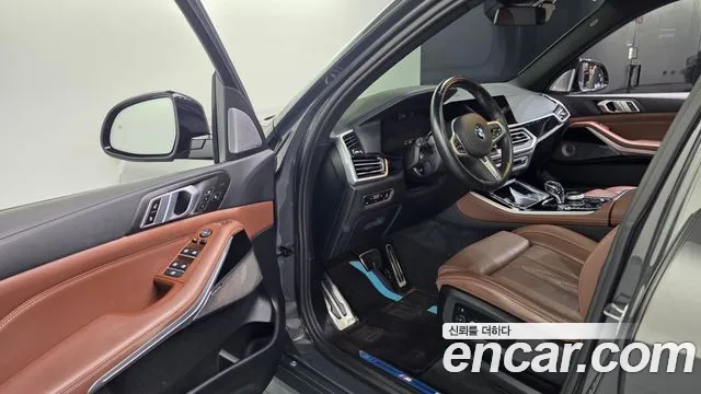 BMW X5 2023 thumb 10
