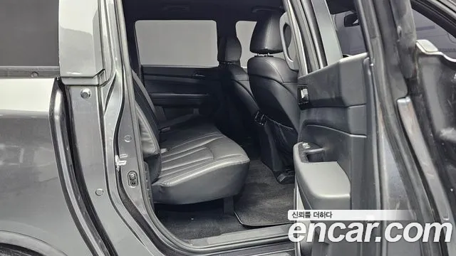 KG_Mobility_Ssangyong Rexton 2020 thumb 12