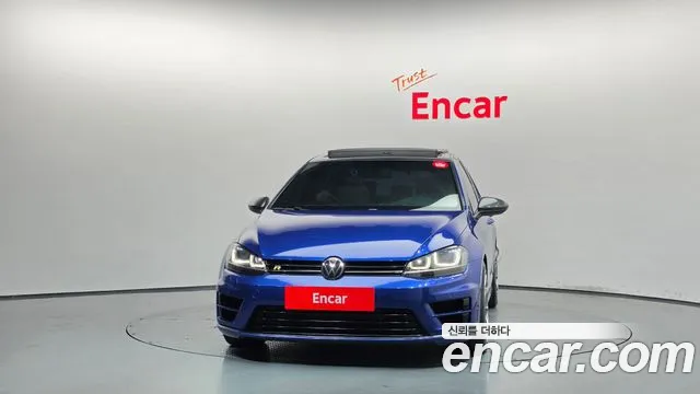 Volkswagen Golf Sportsvan 2015 thumb 3
